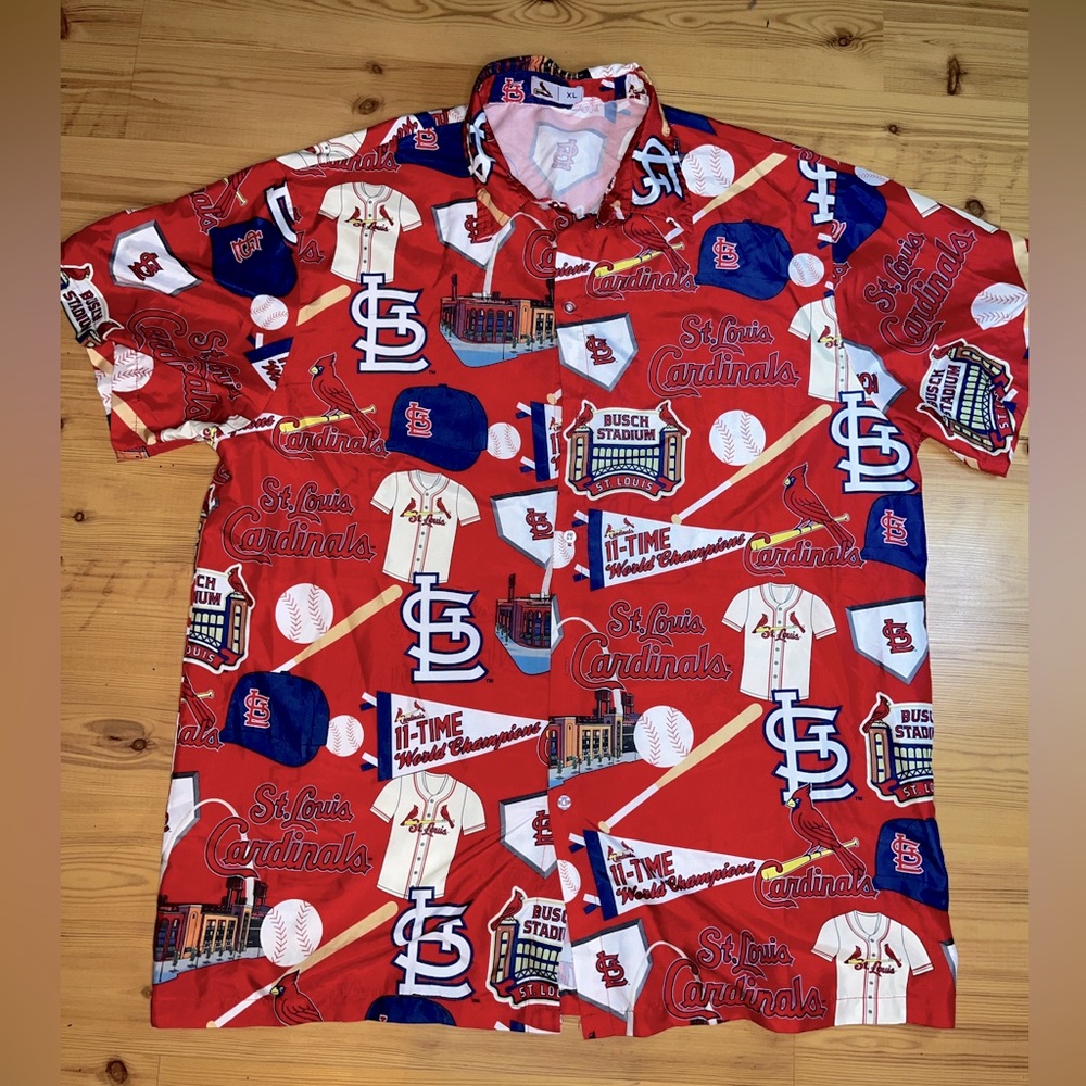 St Louis Cardinals Button Down Shirt Men's Size XL Baseball Red Hawaiian Print